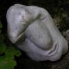 Marion Lucka: Schlafender Speckstein (1999)
